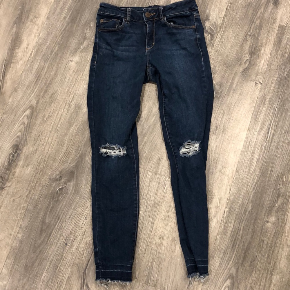 Dark blue ripped jeans, high waisted